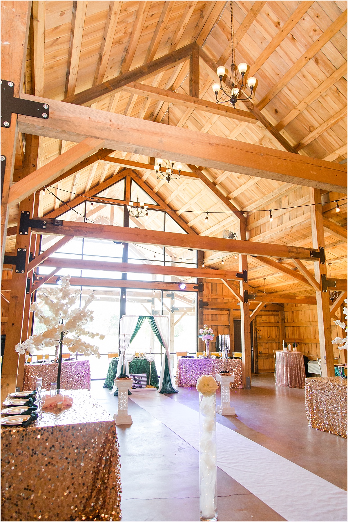 The Barn at Big Oak Hill Ranch South Arkansas Wedding Photographer