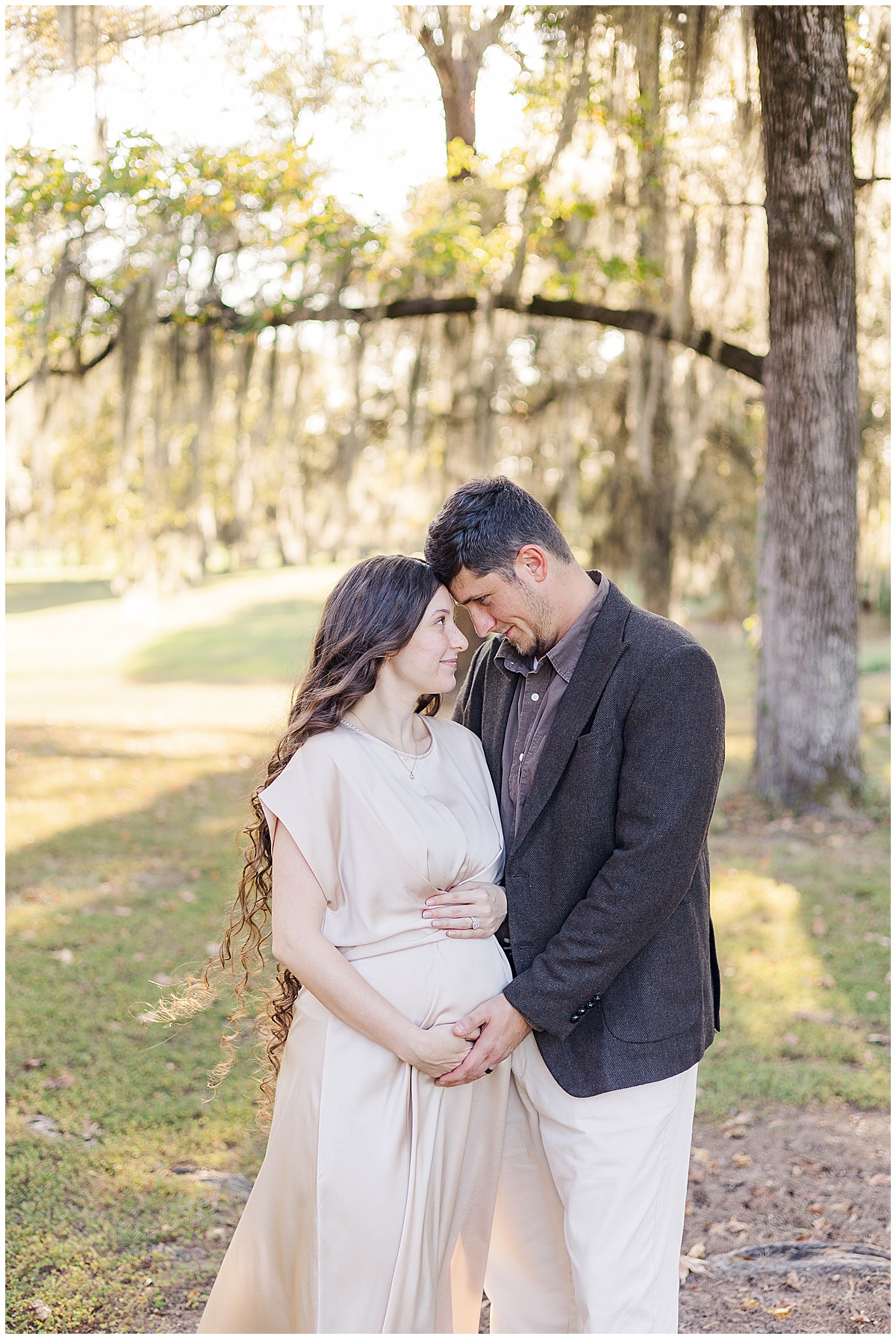 Maternity Photographer in Shreveport